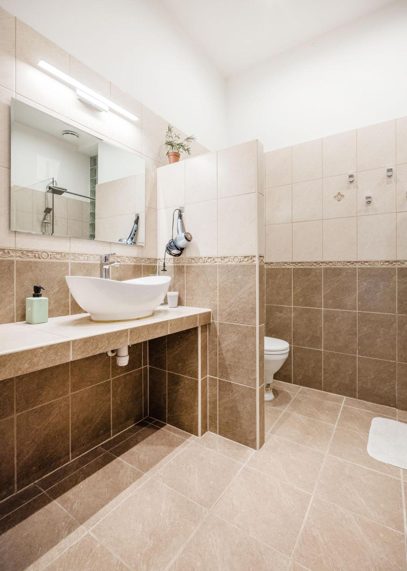 Modern Westend Citycenter Home Βουδαπέστη Εξωτερικό φωτογραφία